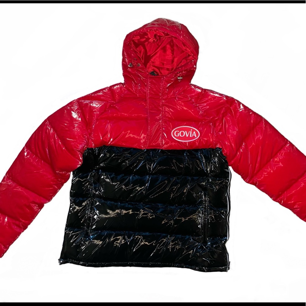 Govía jackets.shiny Two tone black and red. And all black jacket